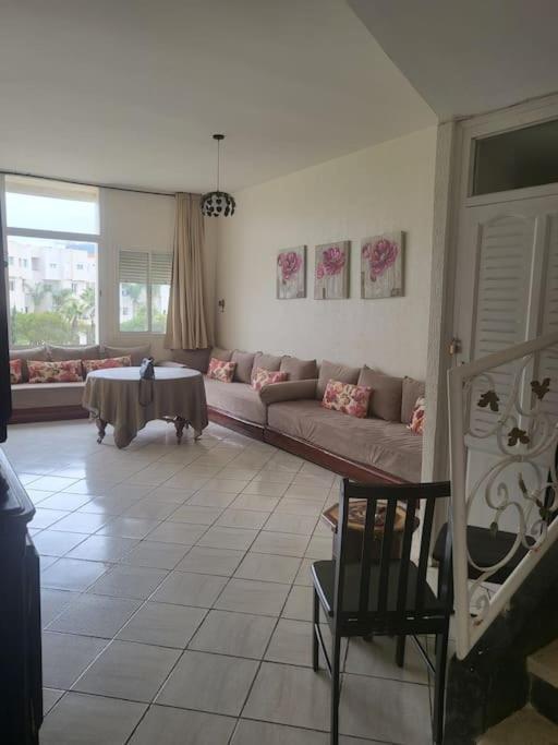 Stylish Duplex - Ocean View - Airport - Wifi - Renovated 2025 Lejlighed Jibila Eksteriør billede